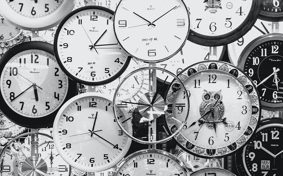 pexels-andrey-grushnikov-707676 (1) Time Management